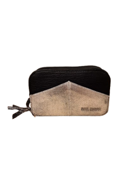 Pochette noire et argent Paul Marius de seconde main