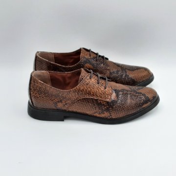 Derby Eram marron de seconde main