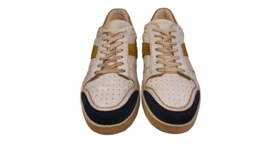 Basket Texto cuir de seconde main