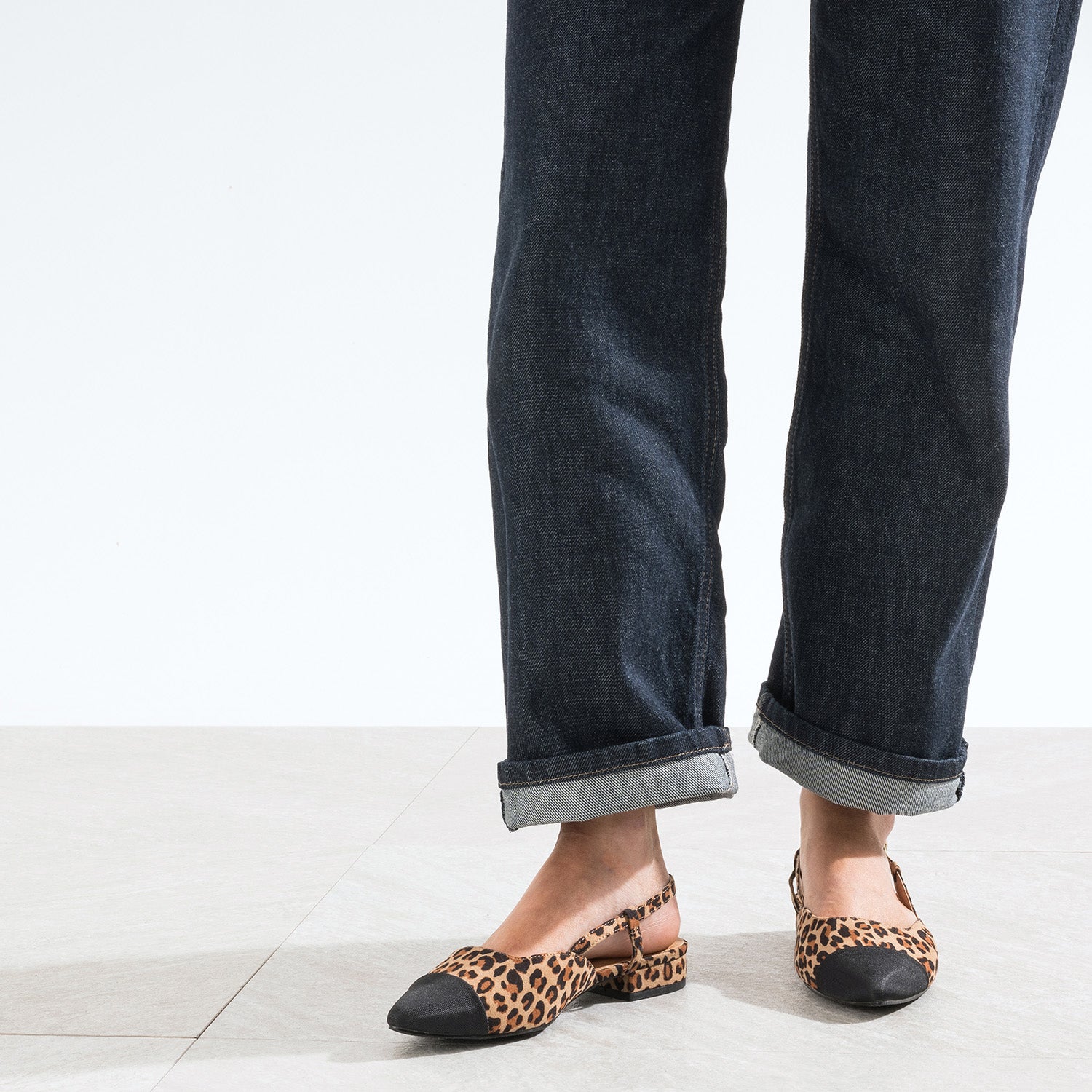 SLINGBACK DEVIKA LEOPARD
