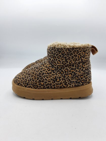Bottines fourrées ZARA léopard de seconde main