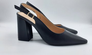 Slingback noir à bout pointu de seconde main