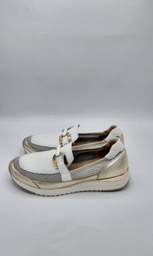 Mocassins blanc de seconde main