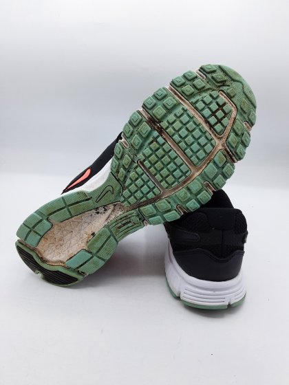Baskets NIKE noires de seconde main