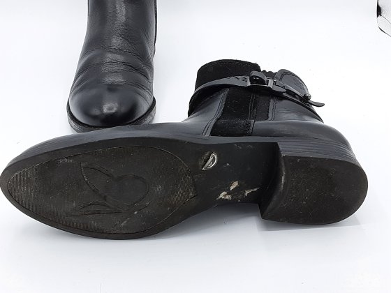Boots Caprice cuir 38 de seconde main
