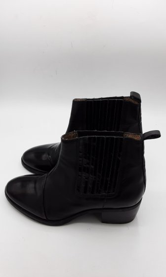 bottines noires à talons