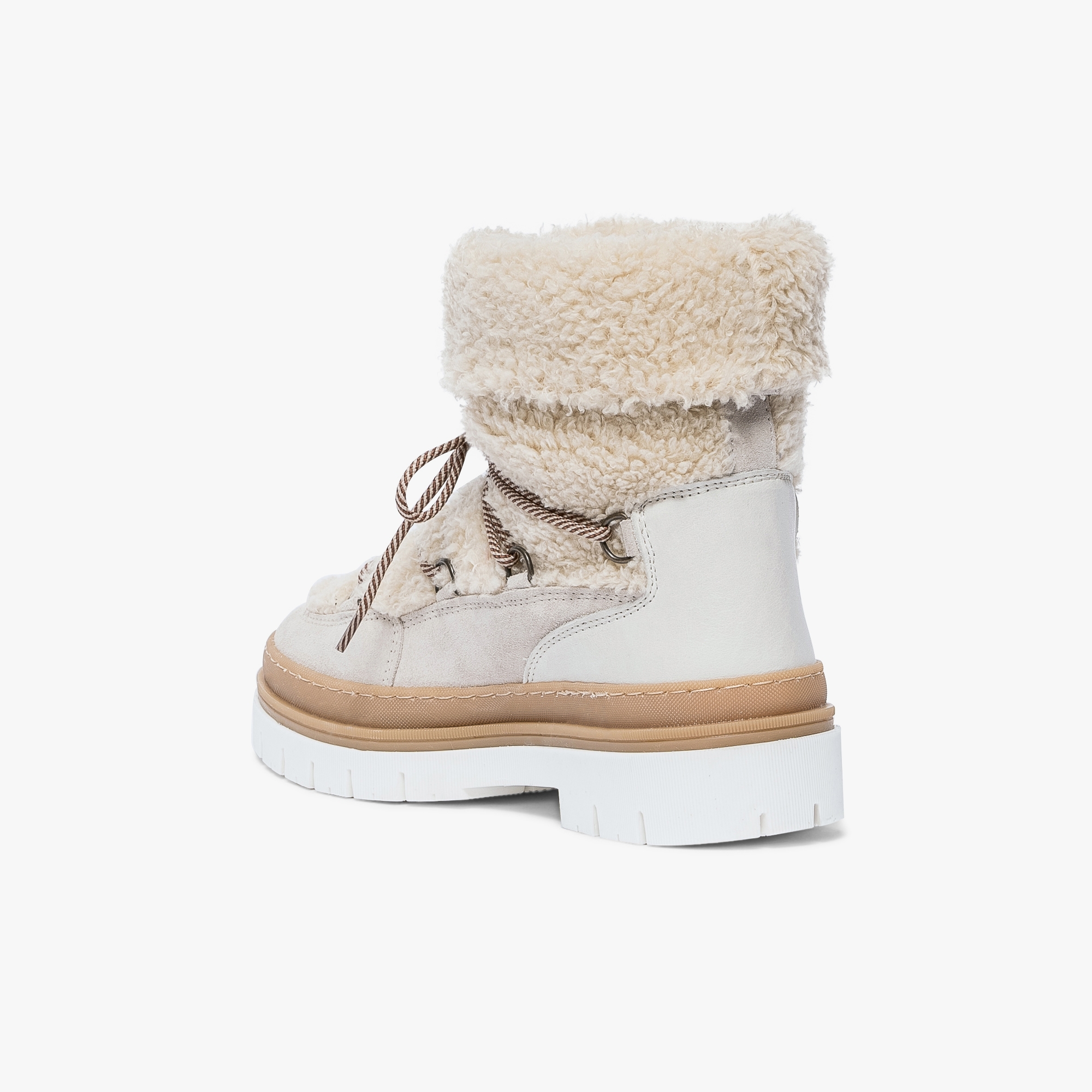 BOOTS KOUMARA