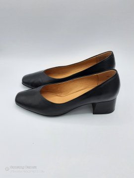 Escarpins CAPRICE noirs T39 de seconde main