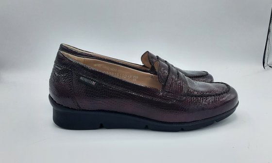 Mocassins en cuir bordeaux de seconde main