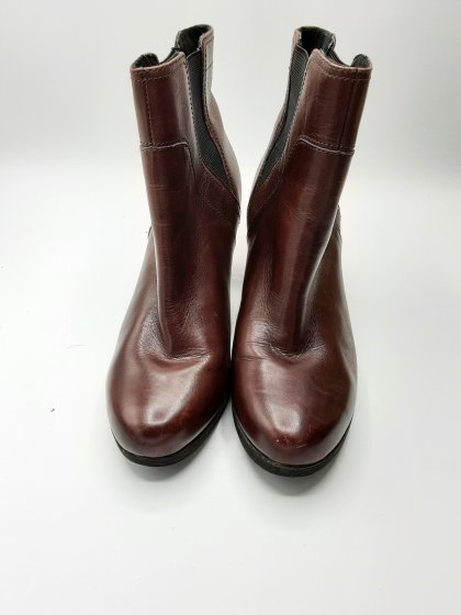 Bottines à talon de seconde main de la gamme ESPRIT
