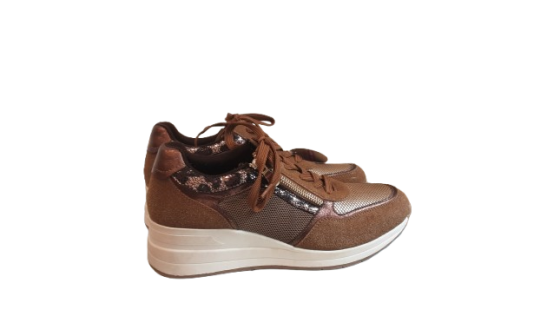 Paire de baskets de seconde main