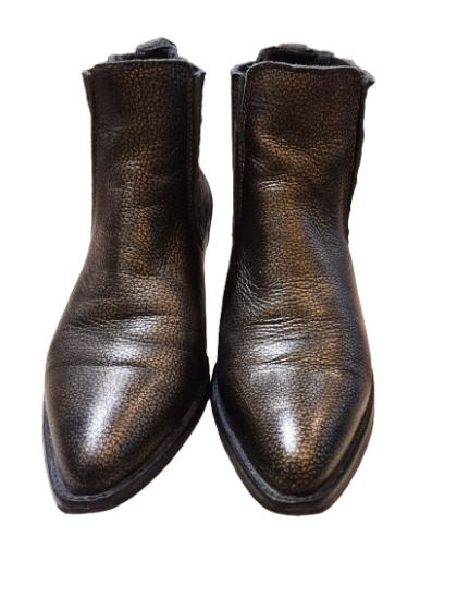 Bottines a motif  a talons de seconde main