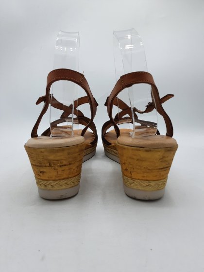 Sandales compensées JORDANA camel de seconde main