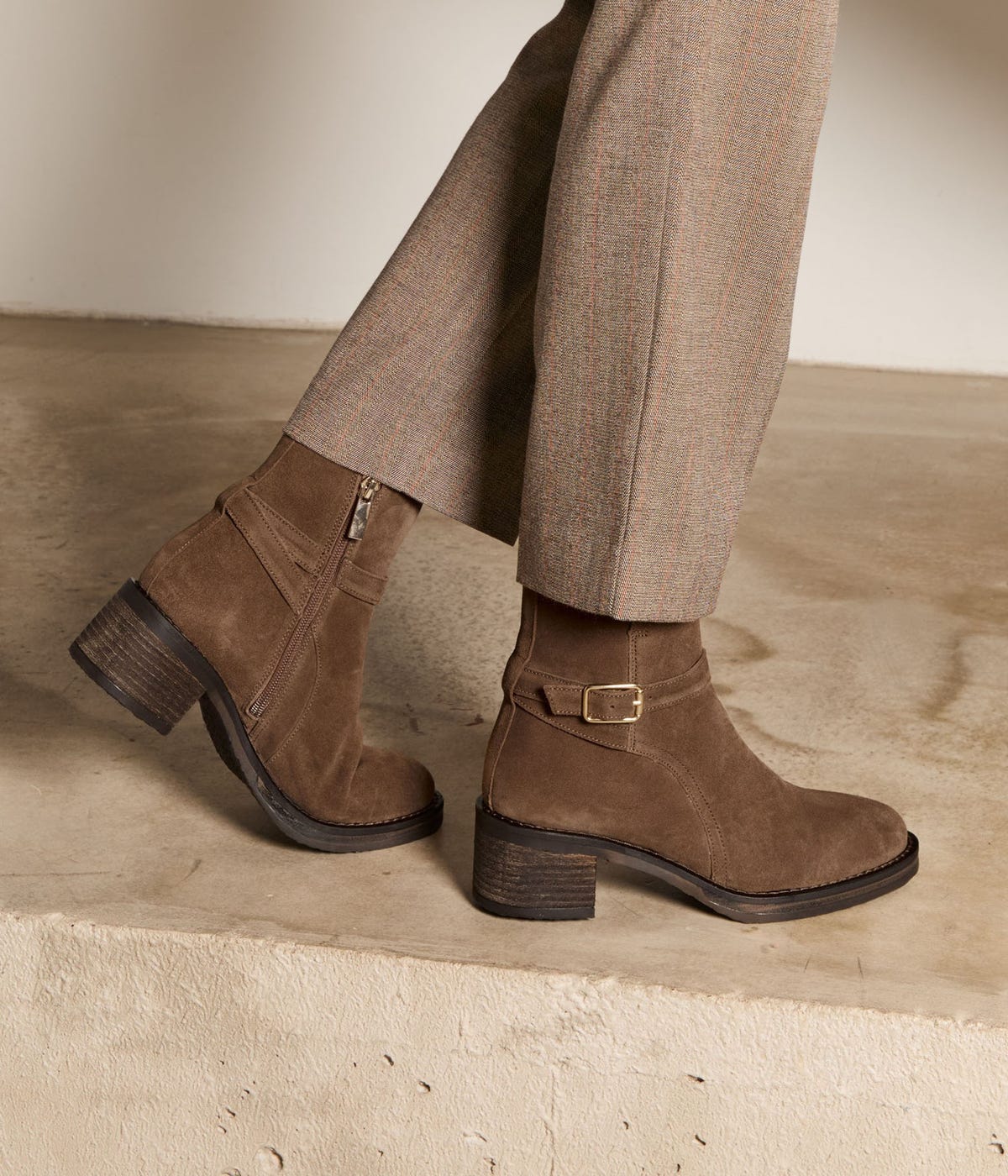 BOOTS OLEG TAUPE