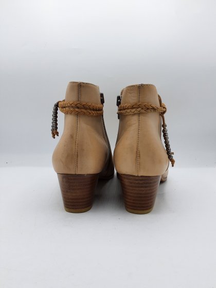 Bottines SCHM°°VE beiges de seconde main