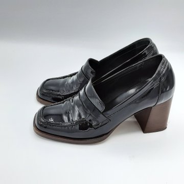 Mocassin à talon noir vernis Bocage
