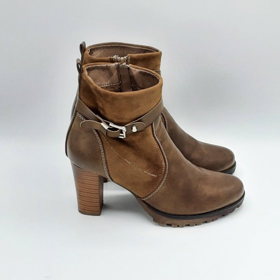 Bottines Eram marron de seconde main