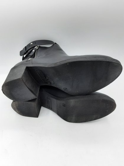 Boots H&M noirs de seconde main