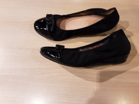 Ballerines talon compensé de seconde main