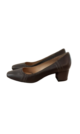 Paire d'escarpins de seconde main
