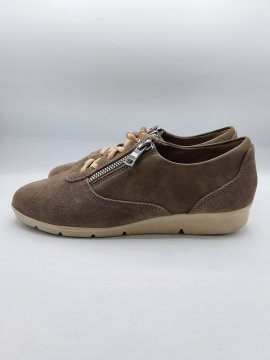 Baskets DAMART taupes de seconde main