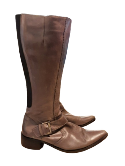 Bottes grises de seconde main