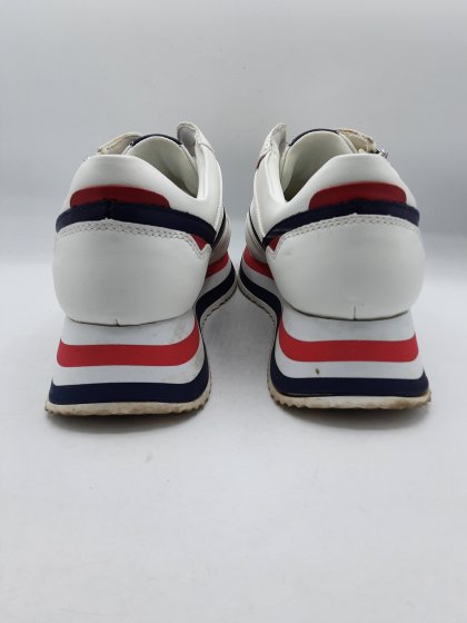 Baskets TAMARIS blanches de seconde main