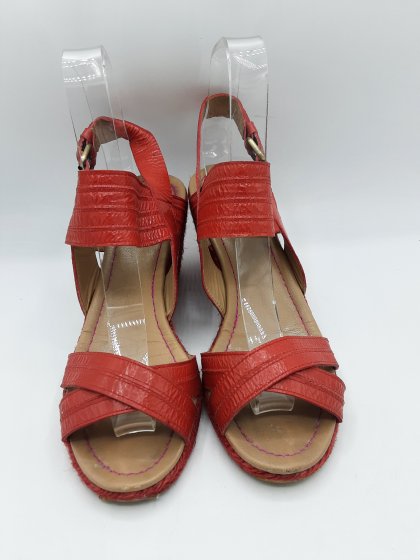 Sandales BOCAGE rouges de seconde main