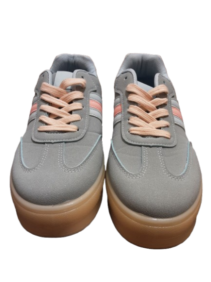 Baskets de seconde main de la marque Findlay