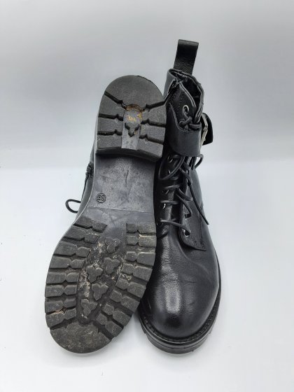 Boots Minelli noir de seconde main