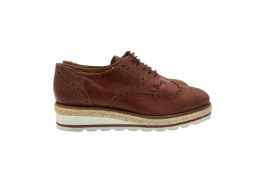 Derbies camel Galerie Lafayette