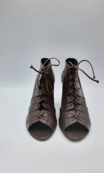 Paire de bottines open-toe de seconde main André