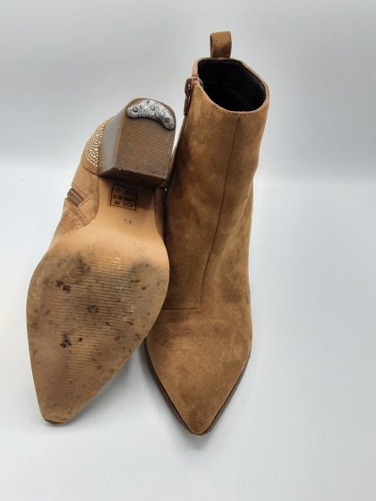 Boots Texto camel et strass de seconde main