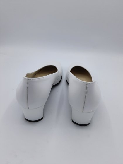 escarpin blanc talon carre de seconde main