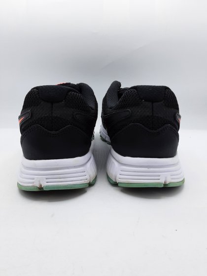 Baskets NIKE noires de seconde main