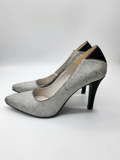 Escarpins gris de seconde main