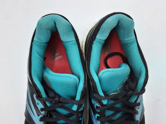 Baskets ADIDAS noires de seconde main