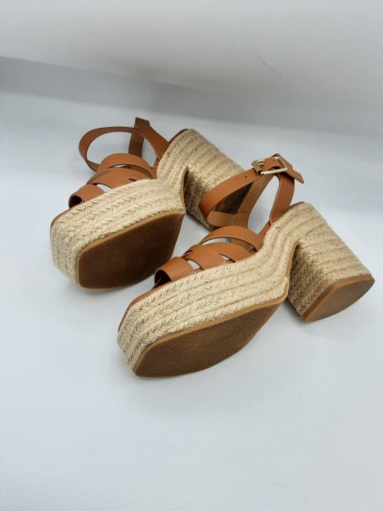 sandale camel