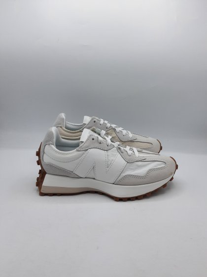 Baskets NEW BALANCE blanches de seconde main