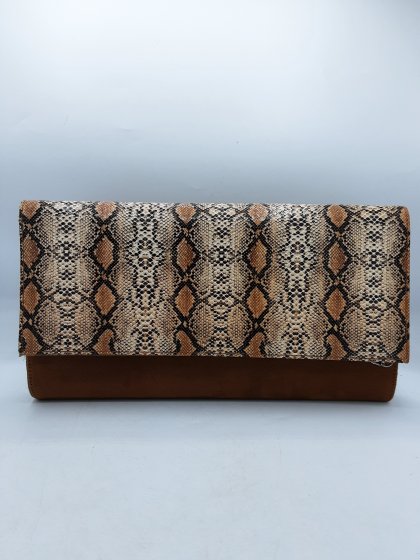 Pochette DE MARQUE INCONNUE camel de seconde main