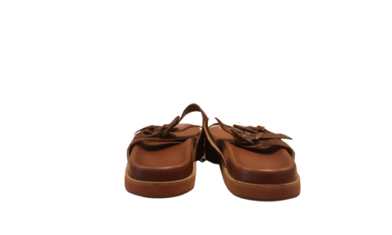 Paire de sandales de seconde main