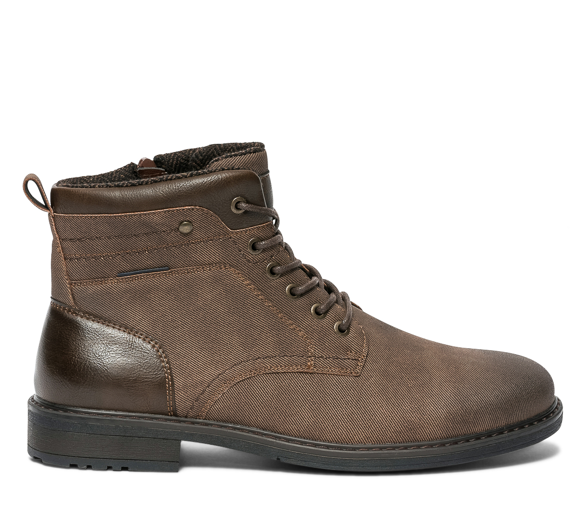 Boots à lacet marron rainuré