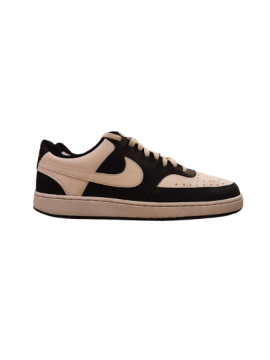 Basket Nike noir et blanche homme T44 de seconde main
