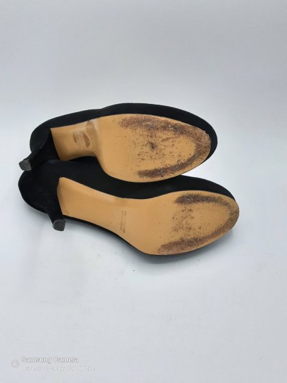 Escarpins noirs en cuir velours T43 de seconde main
