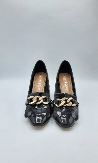 Mocassins a talon noir de seconde main