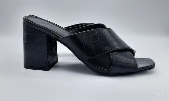 Sandales a talon noir deseconde main
