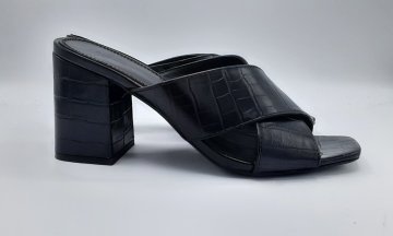 Sandales a talon noir deseconde main