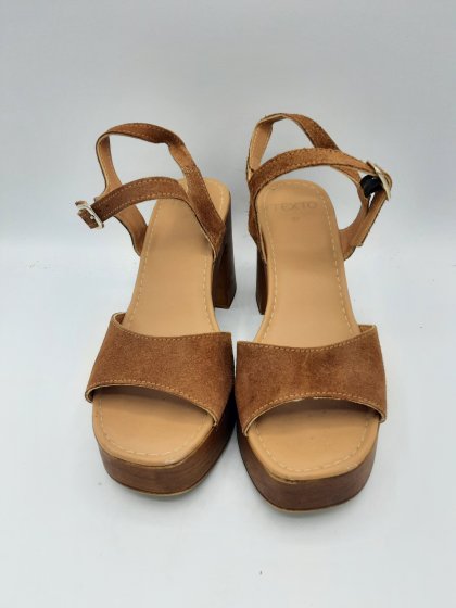 Sandales texto camel de seconde main
