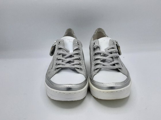 Sneakers Remonte argenté de seconde main