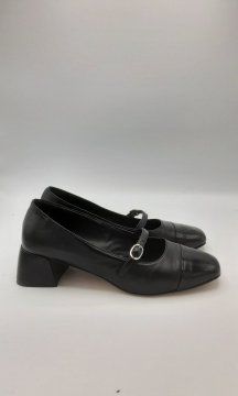 Paire d’escarpins de seconde main